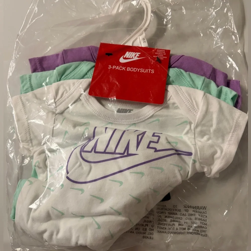 Nike Baby Girl’s Set - Multiple